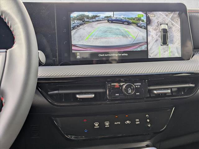 New 2026 Nissan Kicks SR image 12