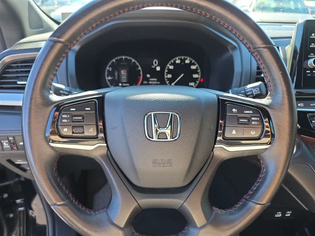 Certified 2025 Honda Odyssey Sport-L image 18