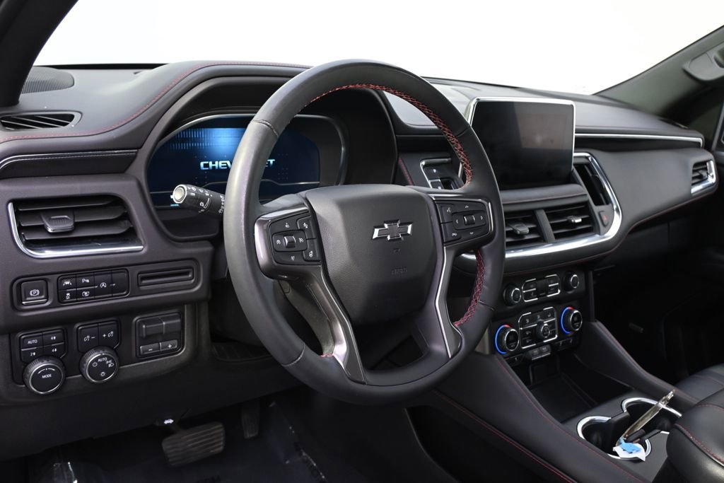 Used 2023 Chevrolet Suburban RST w/ Luxury Package AWD/4WD image 11