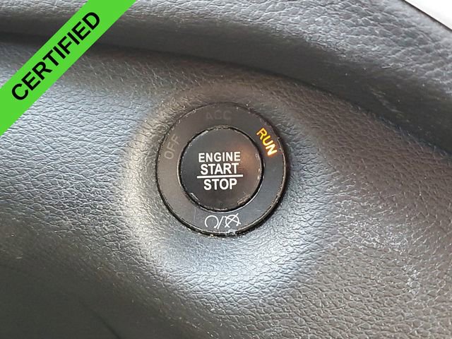 Used 2017 Jeep Cherokee Trailhawk w/ Comfort & Convenience Group AWD/4WD image 18