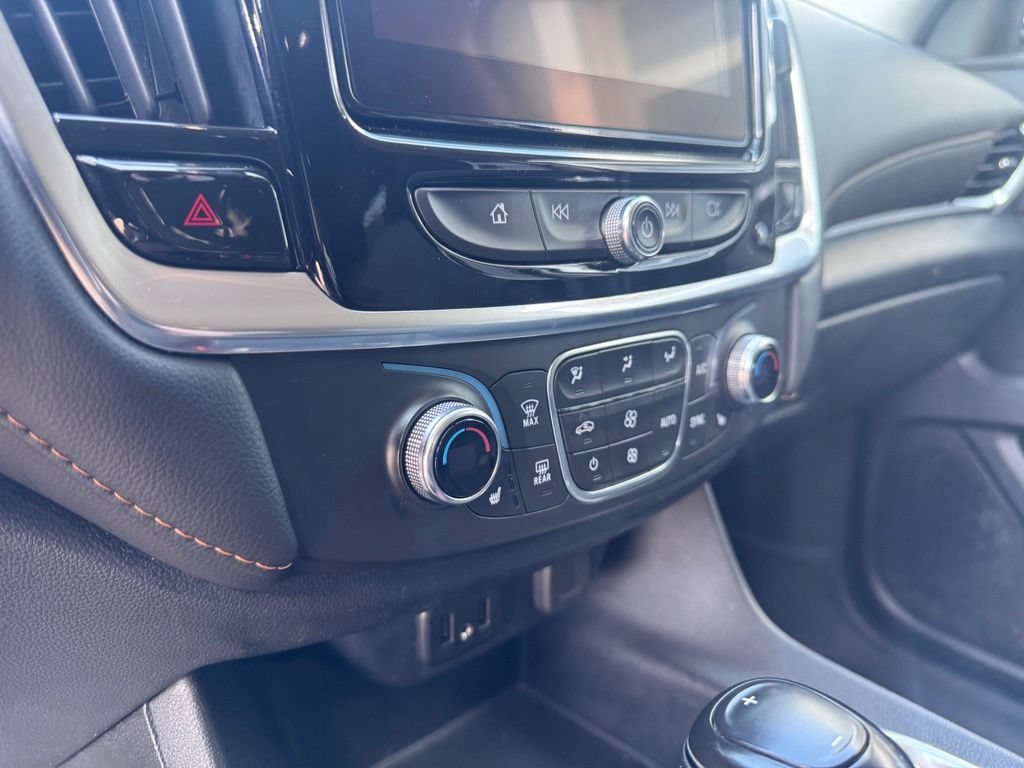 Used 2019 Chevrolet Traverse LT w/ LPO, Floor Liner Package AWD/4WD image 21