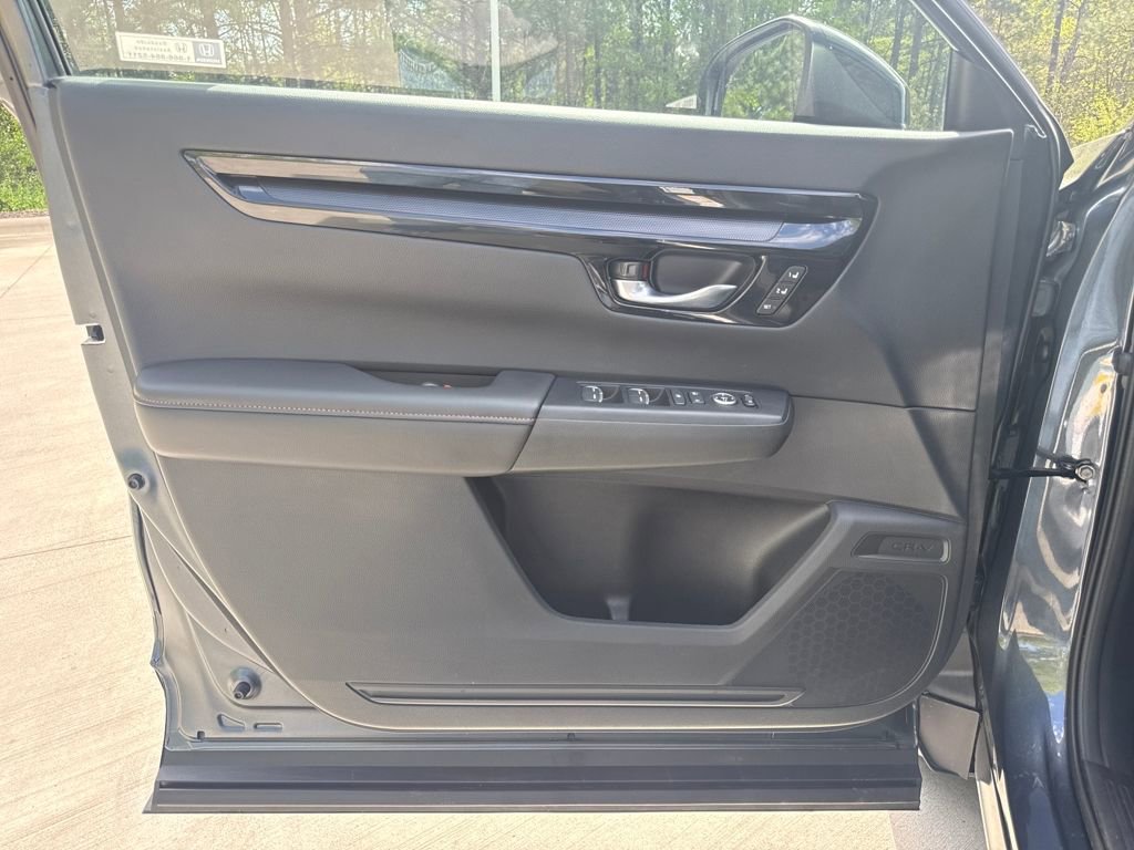Used 2026 Honda CR-V Sport Touring image 14