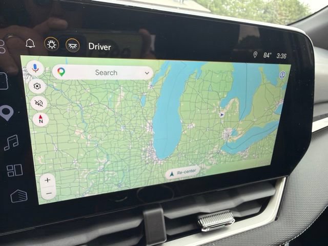 Used 2026 Chevrolet Equinox LT AWD/4WD image 31