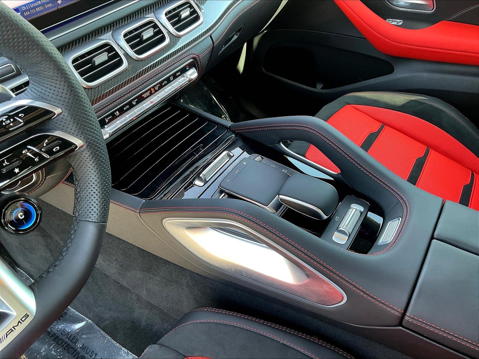 Certified 2024 Mercedes-Benz GLE 53 AMG 4MATIC image 18