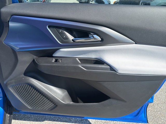 New 2025 Chevrolet Equinox EV LT w/ Convenience Package II image 27