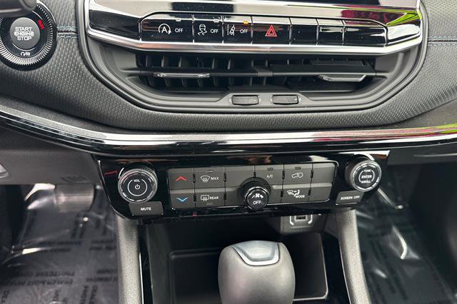 New 2026 Jeep Compass Latitude image 17