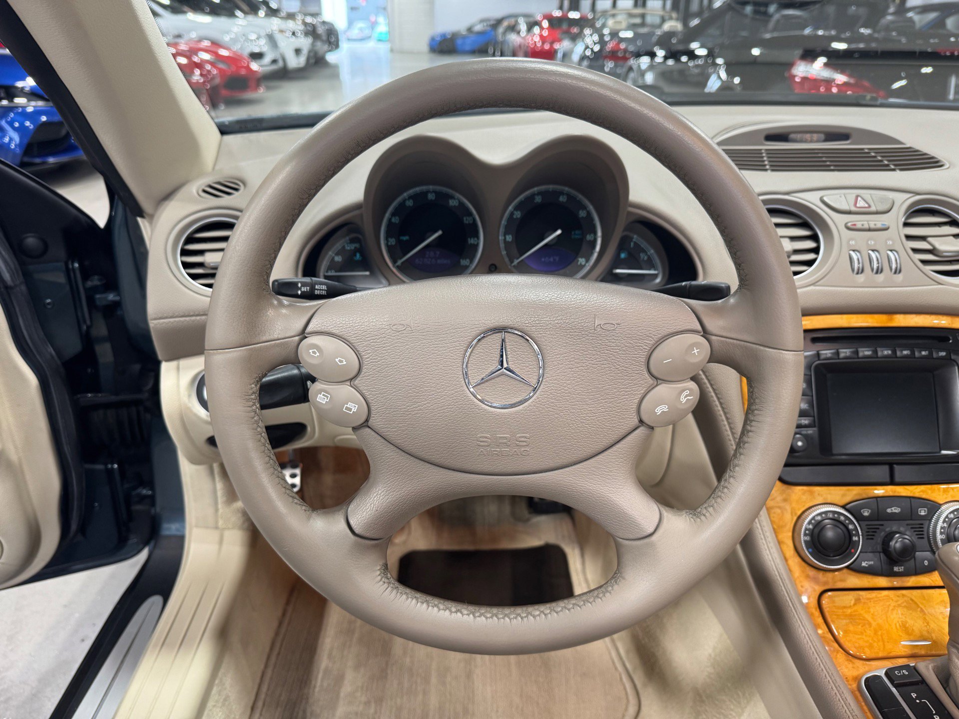 Used 2004 Mercedes-Benz SL 500 image 13