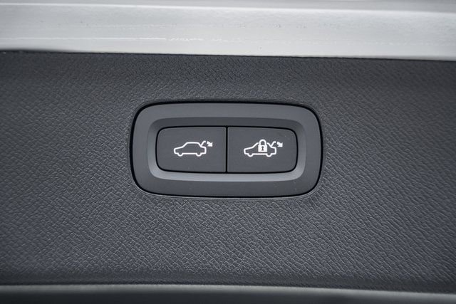 New 2026 Volvo XC90 B6 Ultra w/ Protection Package AWD/4WD image 10
