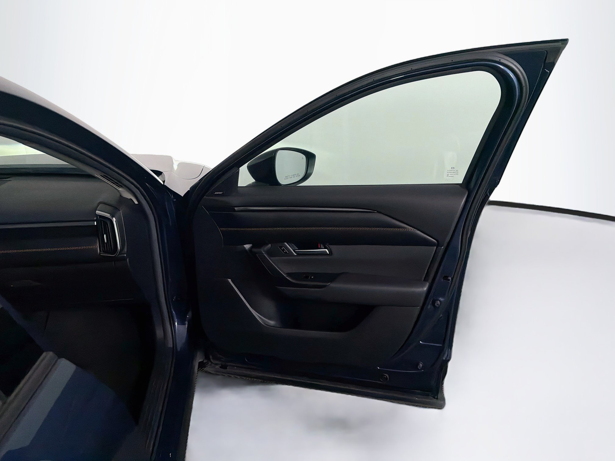 Used 2025 MAZDA CX-50 AWD 2.5 S w/ Premium Plus Pkg image 35