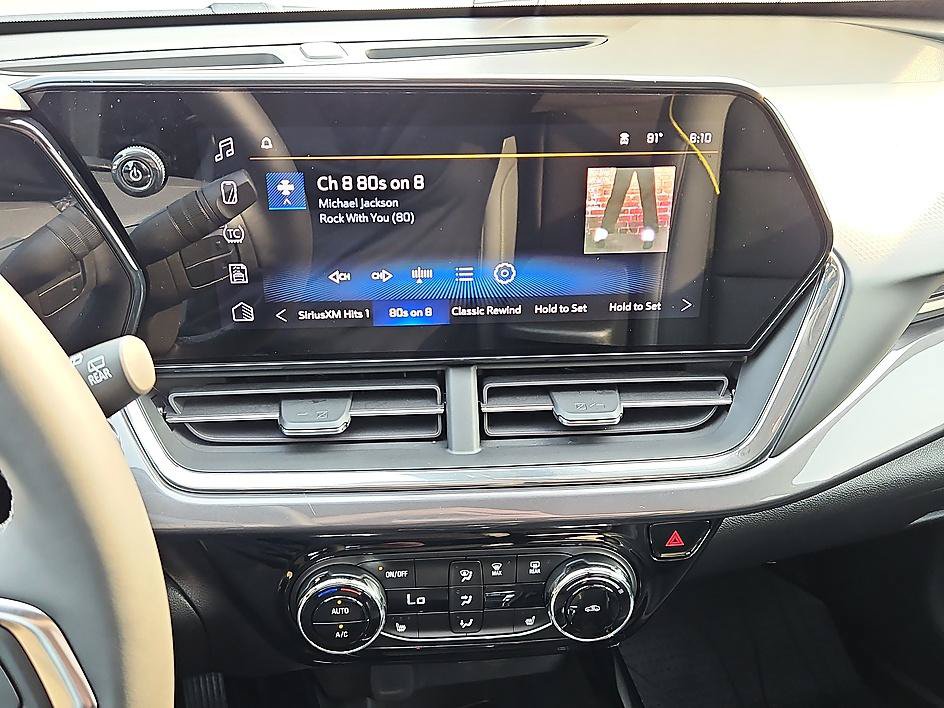 New 2026 Chevrolet Trax ACTIV FWD image 17