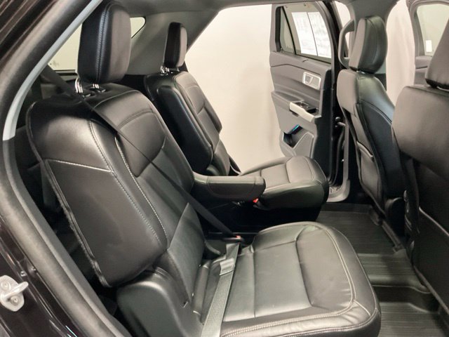 Used 2022 Ford Explorer Limited w/ Hybrid Equipment Group 310A AWD/4WD image 26