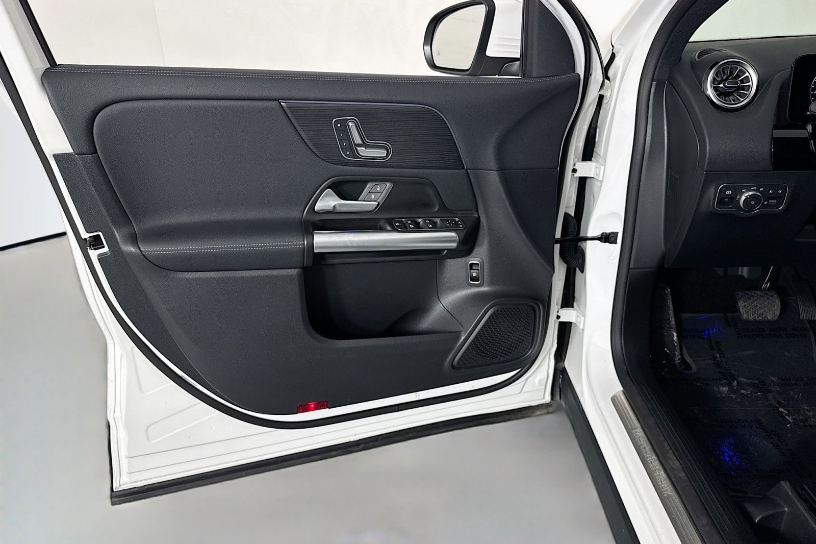 Certified 2026 Mercedes-Benz GLA 250 image 22