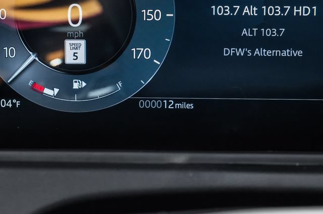New 2026 Land Rover Range Rover Velar S AWD/4WD image 26