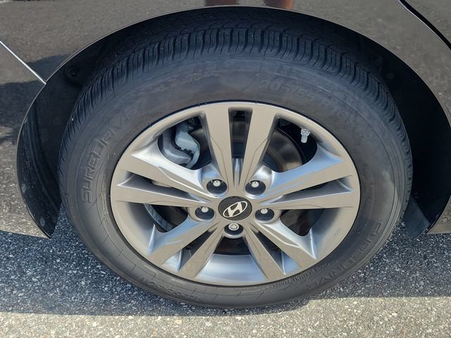 Used 2018 Hyundai Elantra SEL FWD image 5