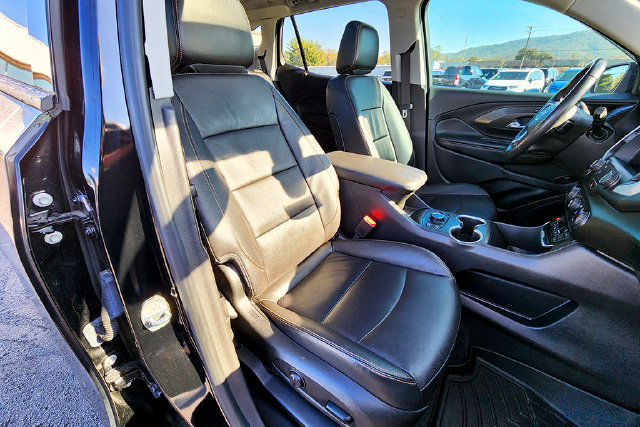 Used 2020 GMC Terrain SLT w/ Preferred Package AWD/4WD image 28