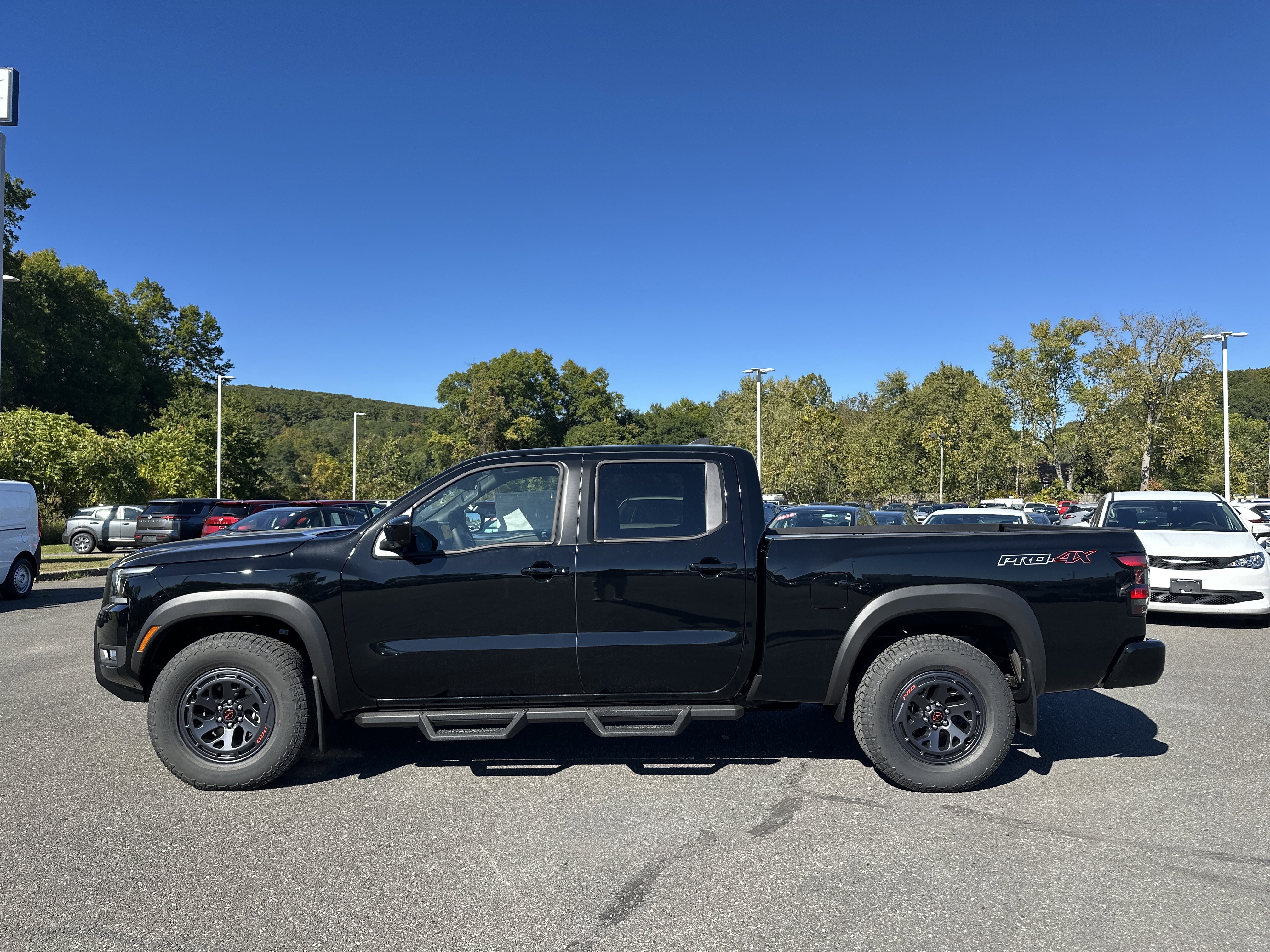 New 2026 Nissan Frontier PRO-4X image 8