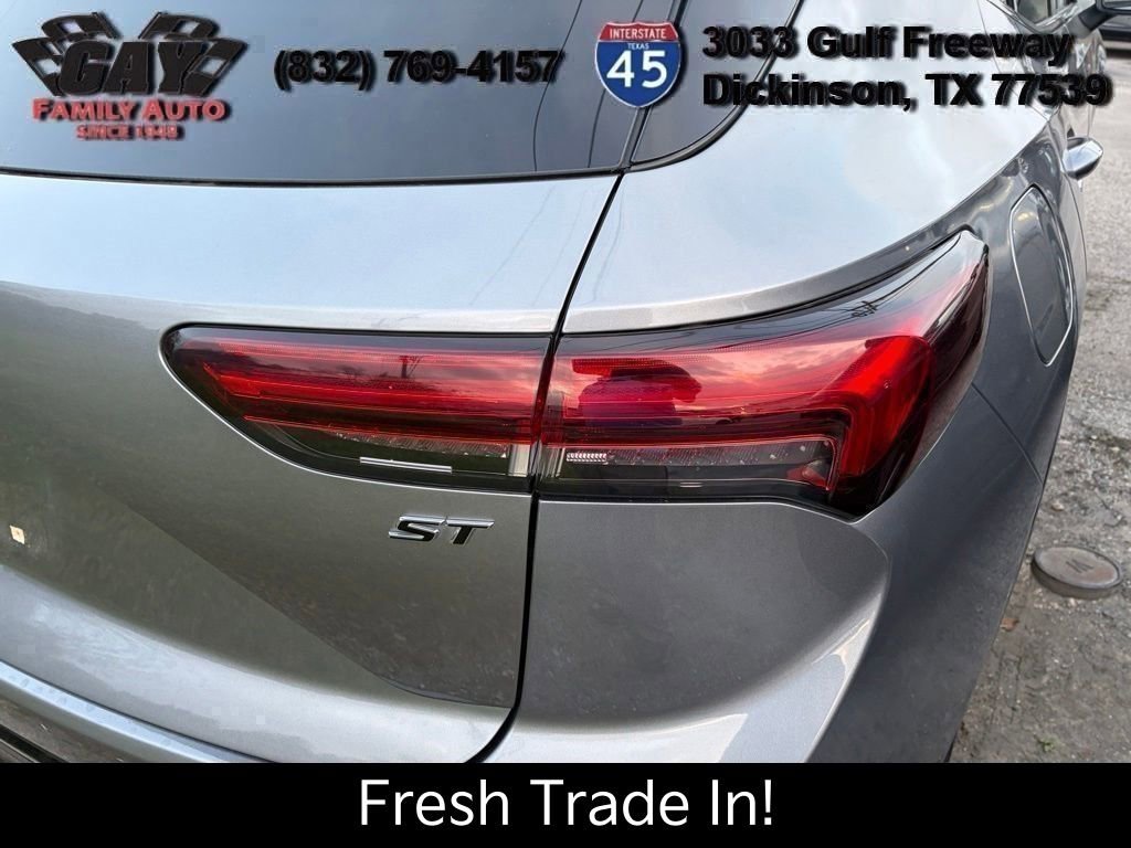 Used 2021 Buick Envision Preferred image 10