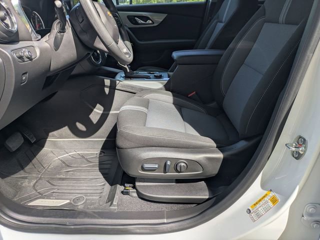 New 2025 Chevrolet Blazer LT FWD image 10