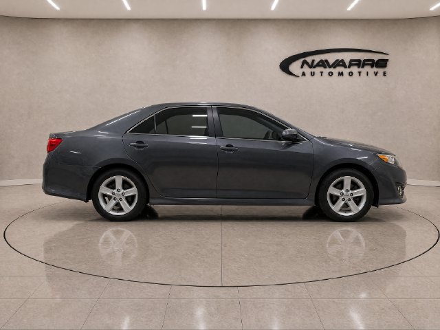 Used 2012 Toyota Camry SE w/ Convenience Pkg FWD image 10