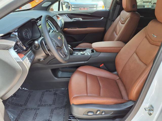 New 2026 Cadillac XT5 Sportv AWD/4WD image 13