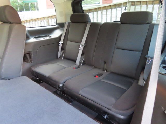 Used 2010 Chevrolet Tahoe LS w/ Interior Plus Package image 13