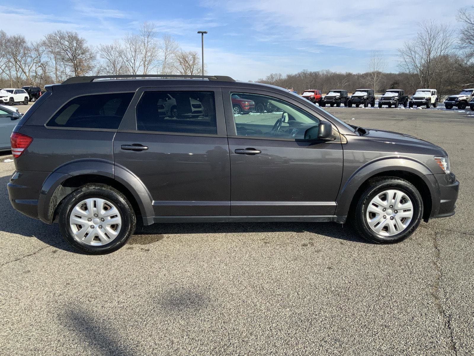 Used 2020 Dodge Journey SE w/ SE Popular Equipment Group image 12