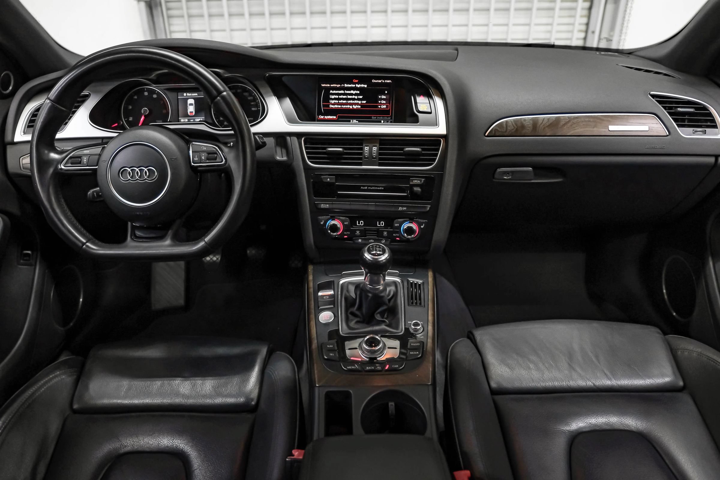 Used 2016 Audi A4 2.0T Premium Plus w/ Technology Package AWD/4WD image 19