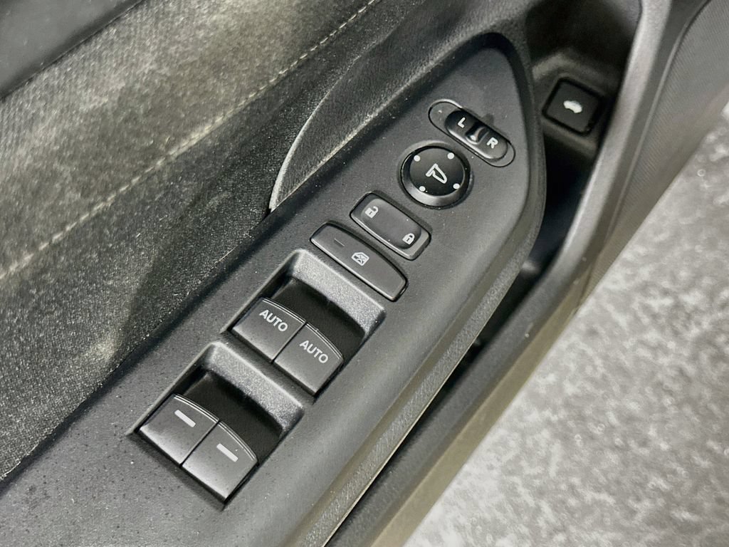 Used 2018 Honda Civic EX image 22