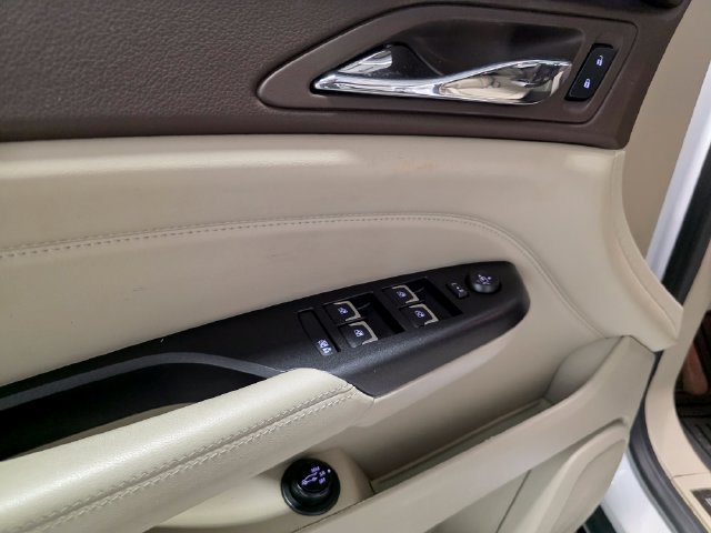 Certified 2016 Cadillac SRX Luxury w/ Driver Awareness Package FWD image 11