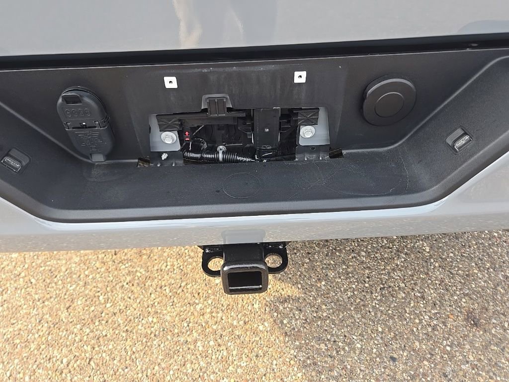 Used 2024 GMC Sierra 1500 Elevation w/ Preferred Package AWD/4WD image 35