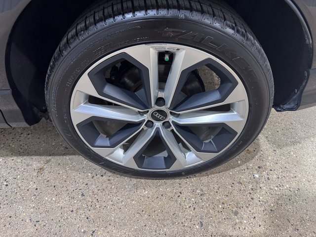 Used 2021 Audi Q3 2.0T Premium Plus w/ Premium Plus Package image 10