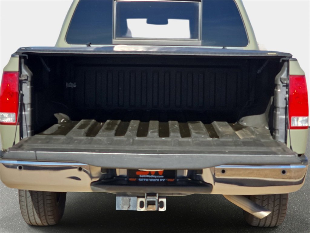 Used 2012 Nissan Titan SV w/ SV Value Truck Pkg image 12