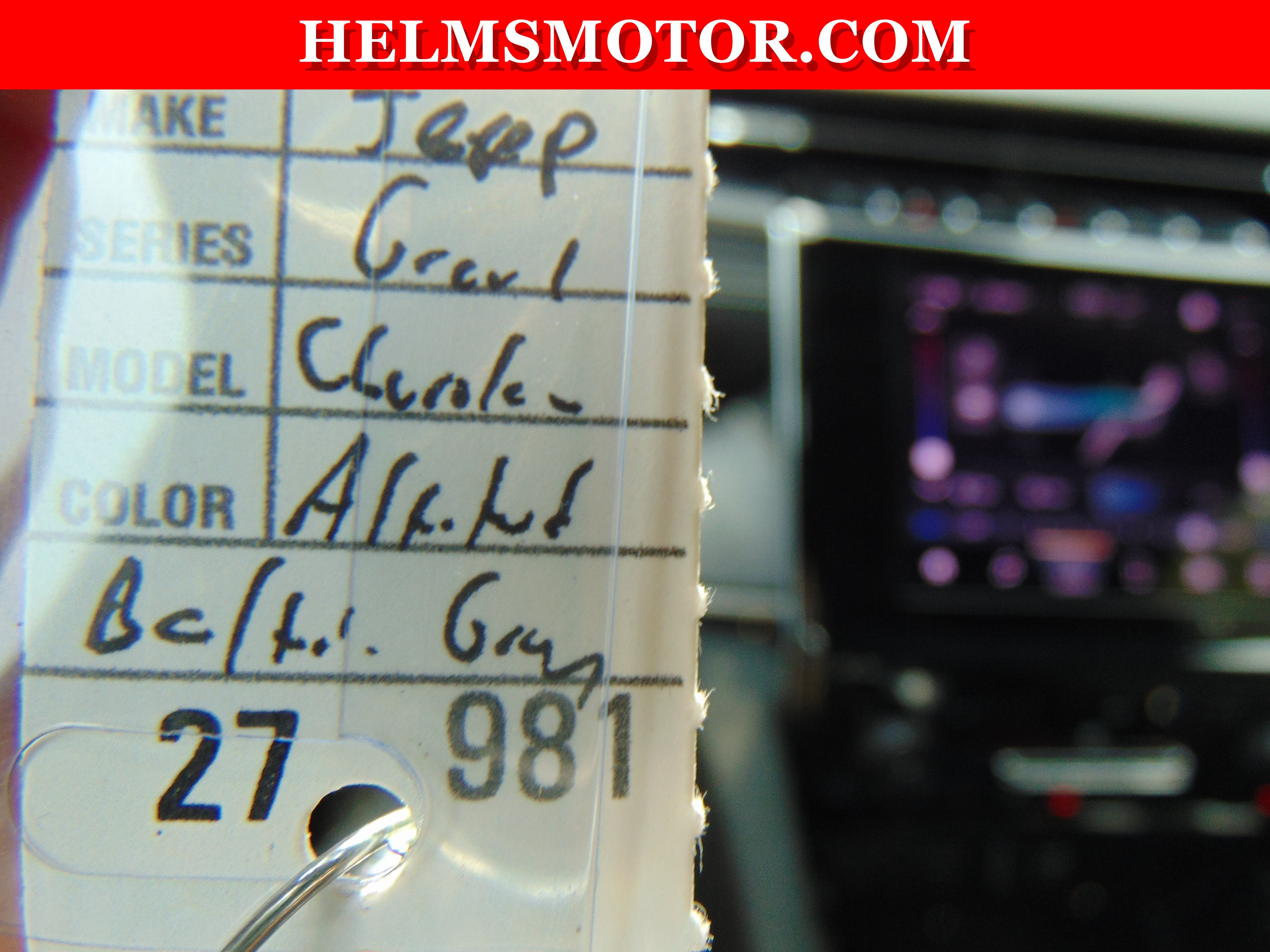 Used 2024 Jeep Grand Cherokee Altitude RWD image 37