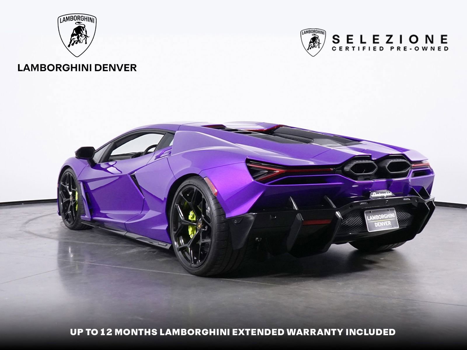 Used 2024 Lamborghini Revuelto image 3