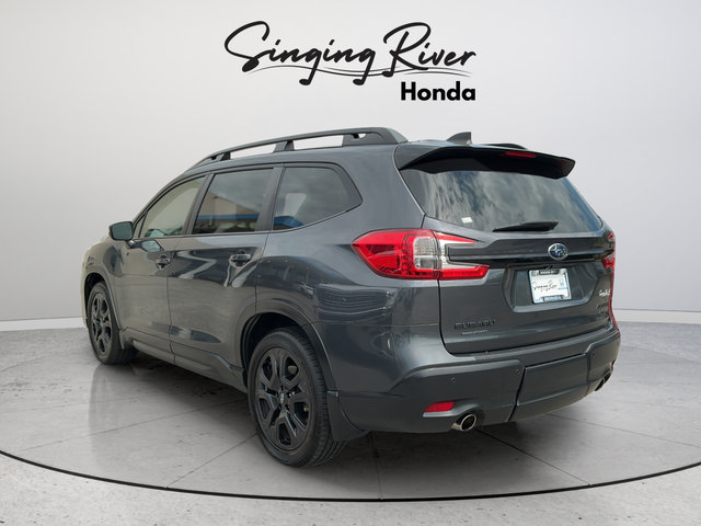 Used 2023 Subaru Ascent Onyx Edition AWD/4WD image 4