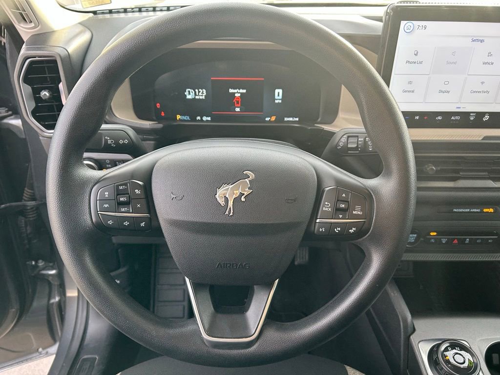 Used 2025 Ford Bronco Sport Big Bend image 12