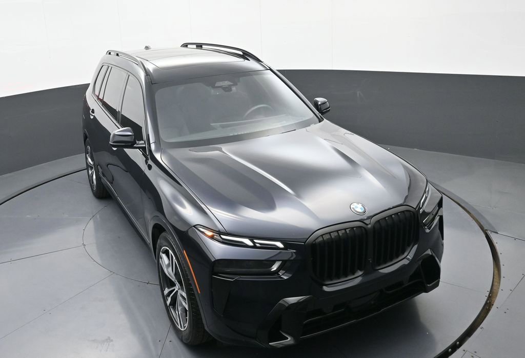 Used 2024 BMW X7 xDrive40i w/ Executive Package image 34