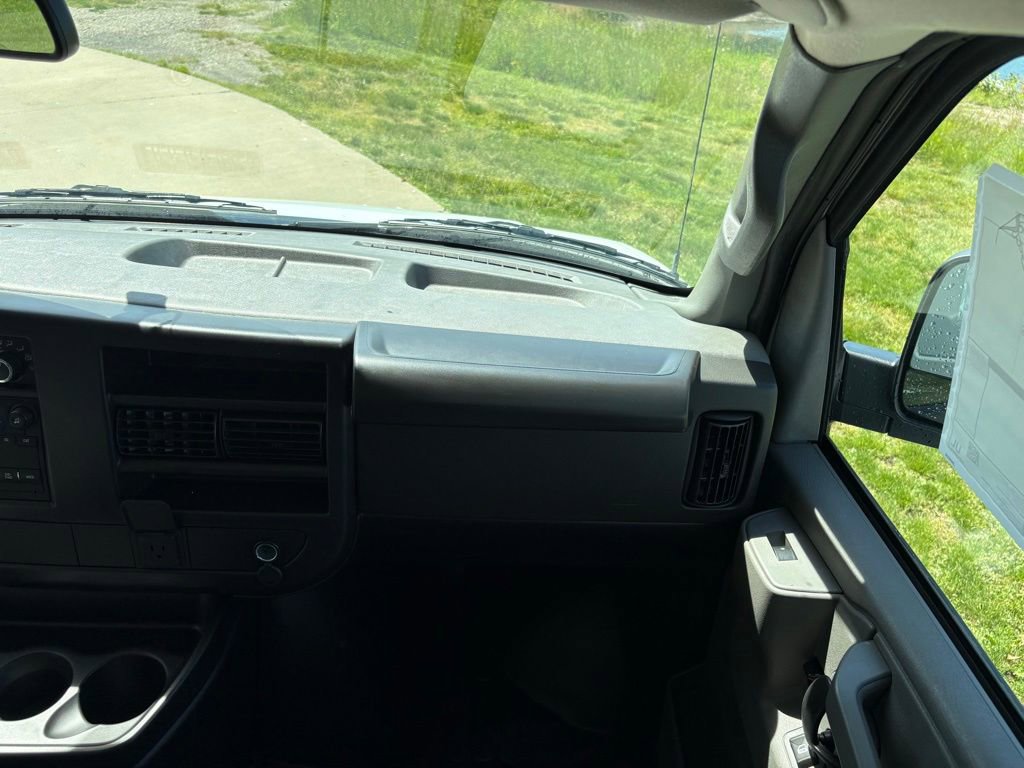 New 2026 Chevrolet Express 3500 Extended w/ Driver Convenience Package RWD image 41