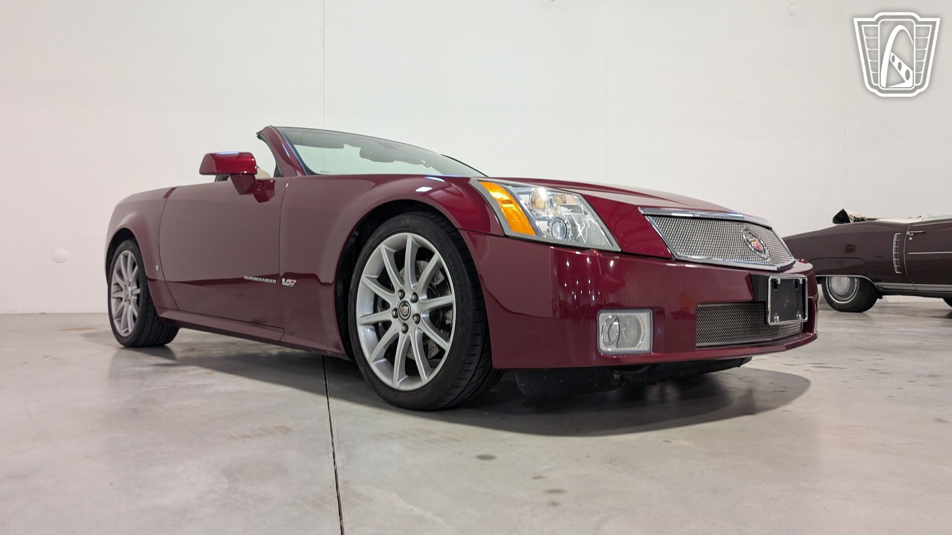 Used 2006 Cadillac XLR V RWD image 22