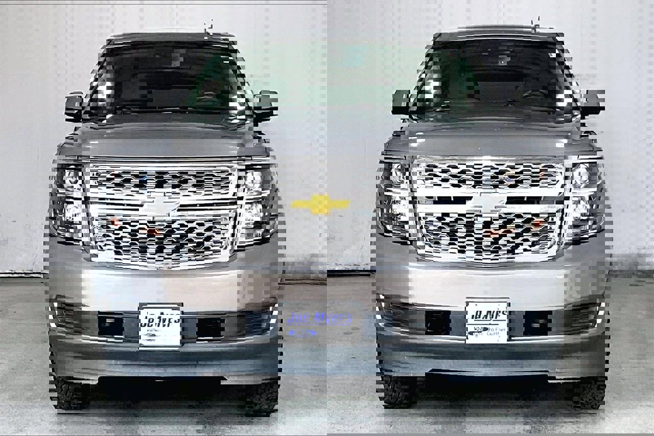 Used 2017 Chevrolet Tahoe LT image 2