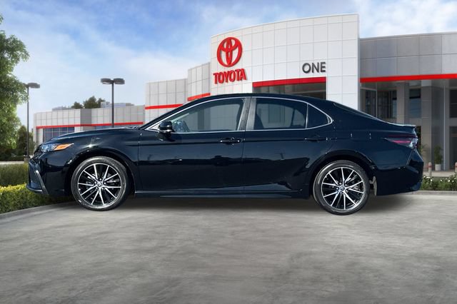 Certified 2023 Toyota Camry SE FWD image 9