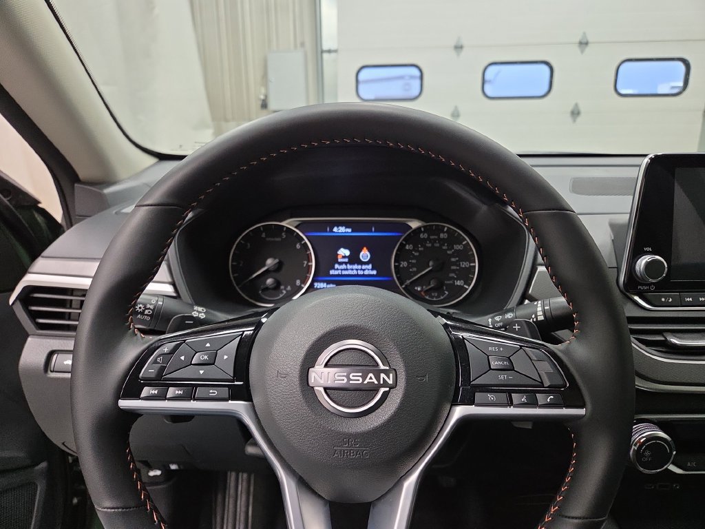 Used 2025 Nissan Altima 2.5 SR AWD/4WD image 20