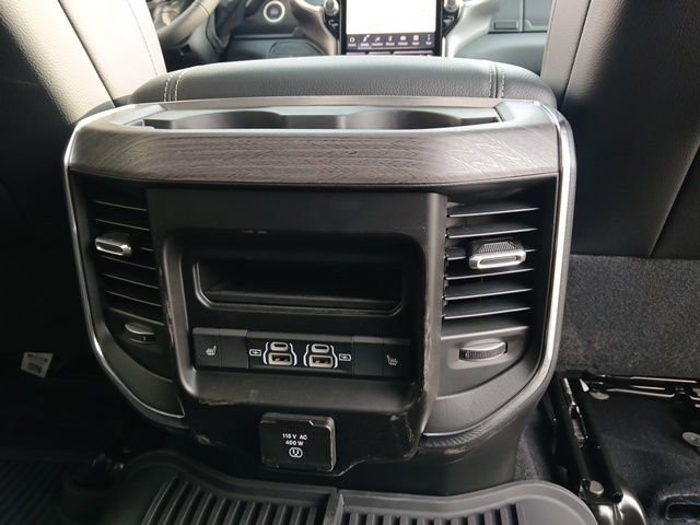 New 2026 RAM 2500 Laramie AWD/4WD image 31