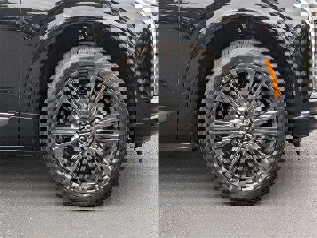 New 2026 Cadillac Optiq Sport 2 image 11