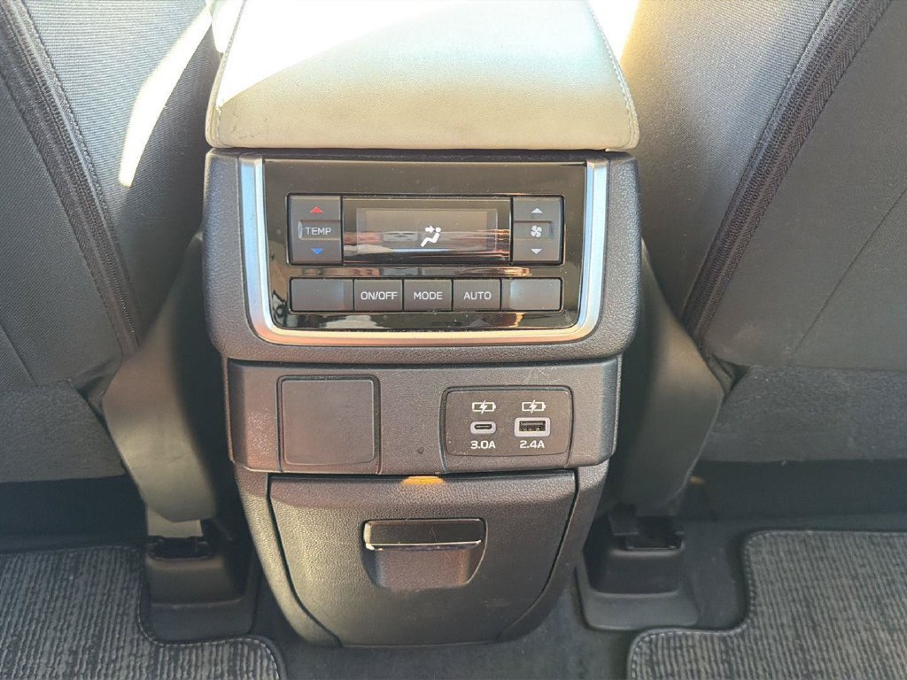 Used 2025 Subaru Ascent Premium AWD/4WD image 25