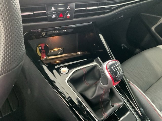 Used 2024 Volkswagen GTI Autobahn image 13