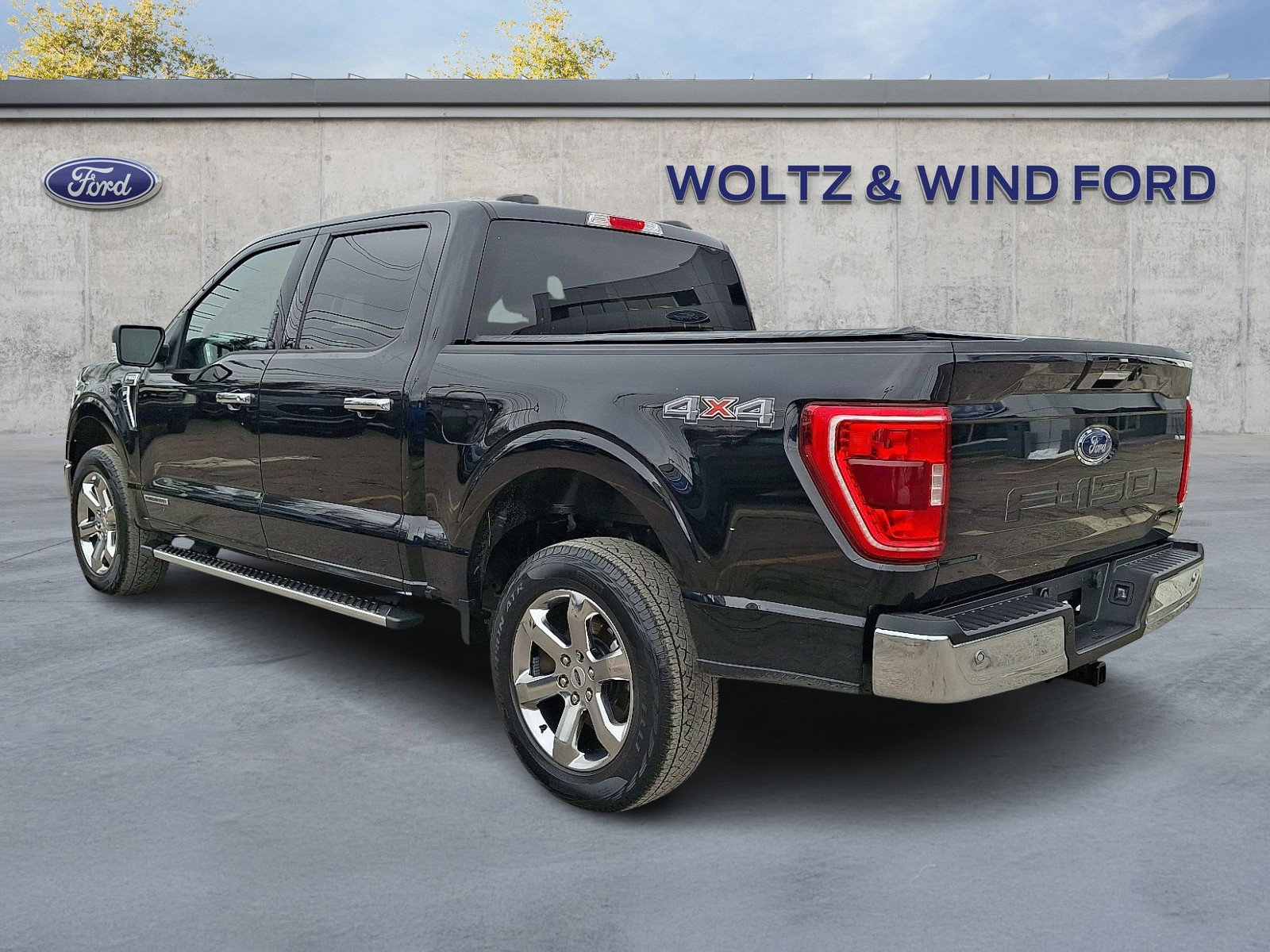 Certified 2023 Ford F150 XLT w/ Equipment Group 302A High image 4