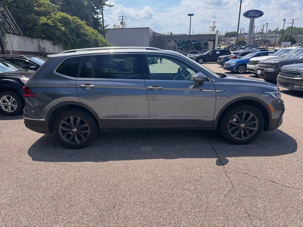 Used 2022 Volkswagen Tiguan SE AWD/4WD image 6