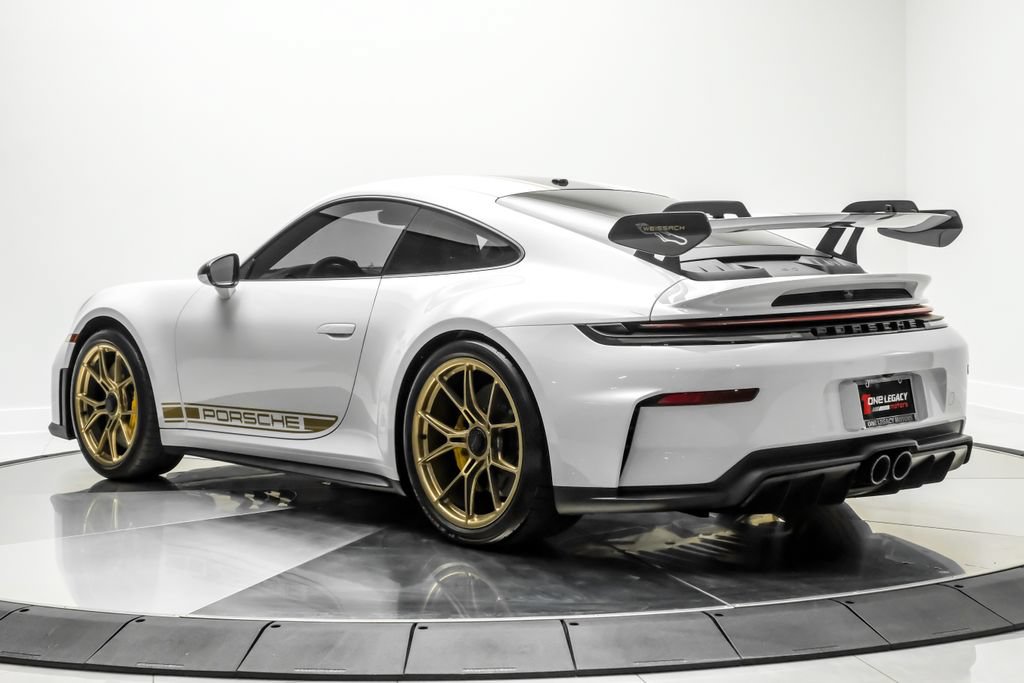 Used 2026 Porsche 911 GT3 w/ Weissach Package RWD image 10