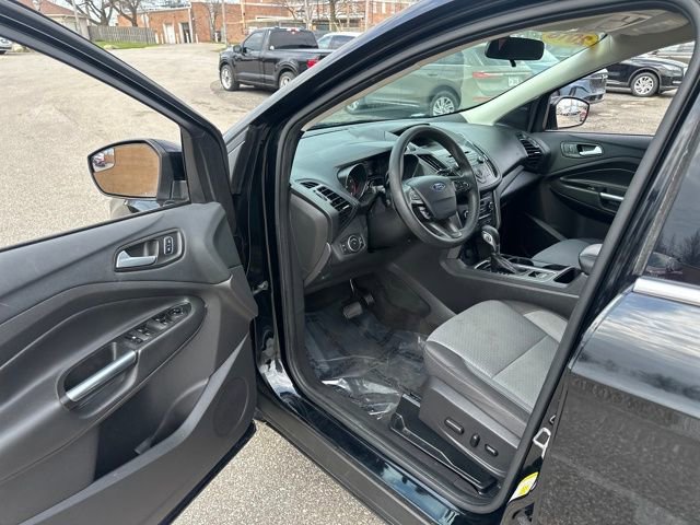 Used 2018 Ford Escape SE image 32
